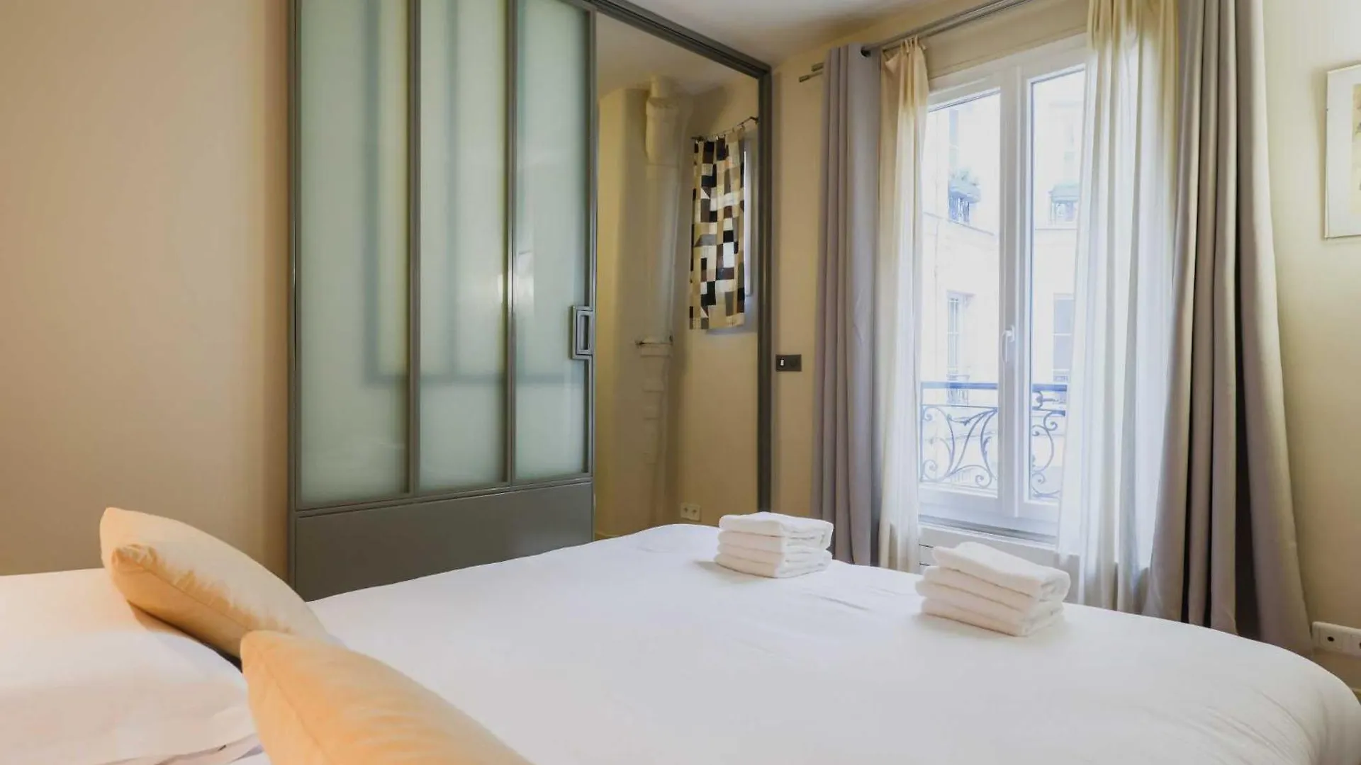 Modern Flat - 1Bd-4P - Parc Monceau Apartment Paris