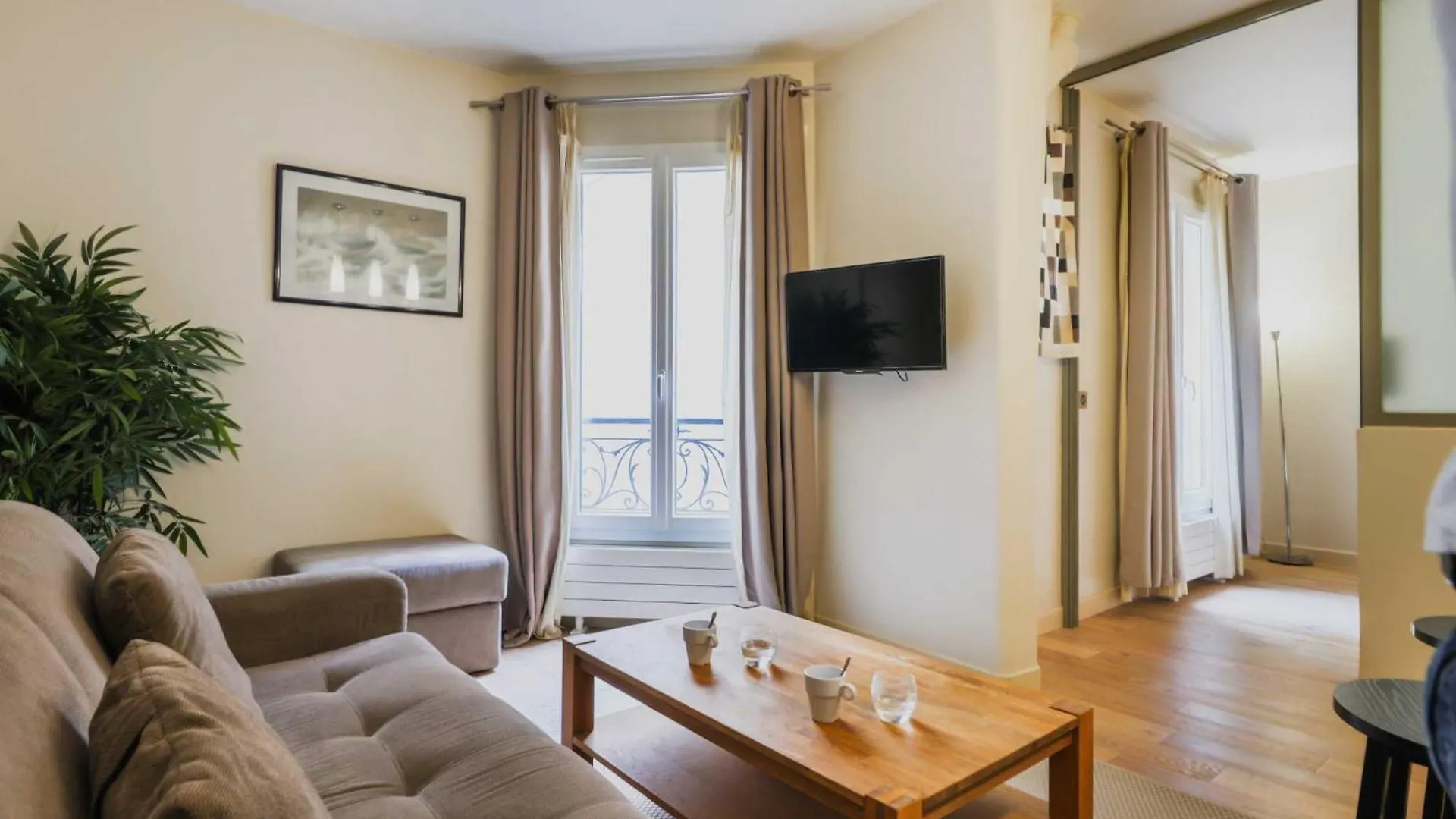 Modern Flat - 1Bd-4P - Parc Monceau Apartment Paris France